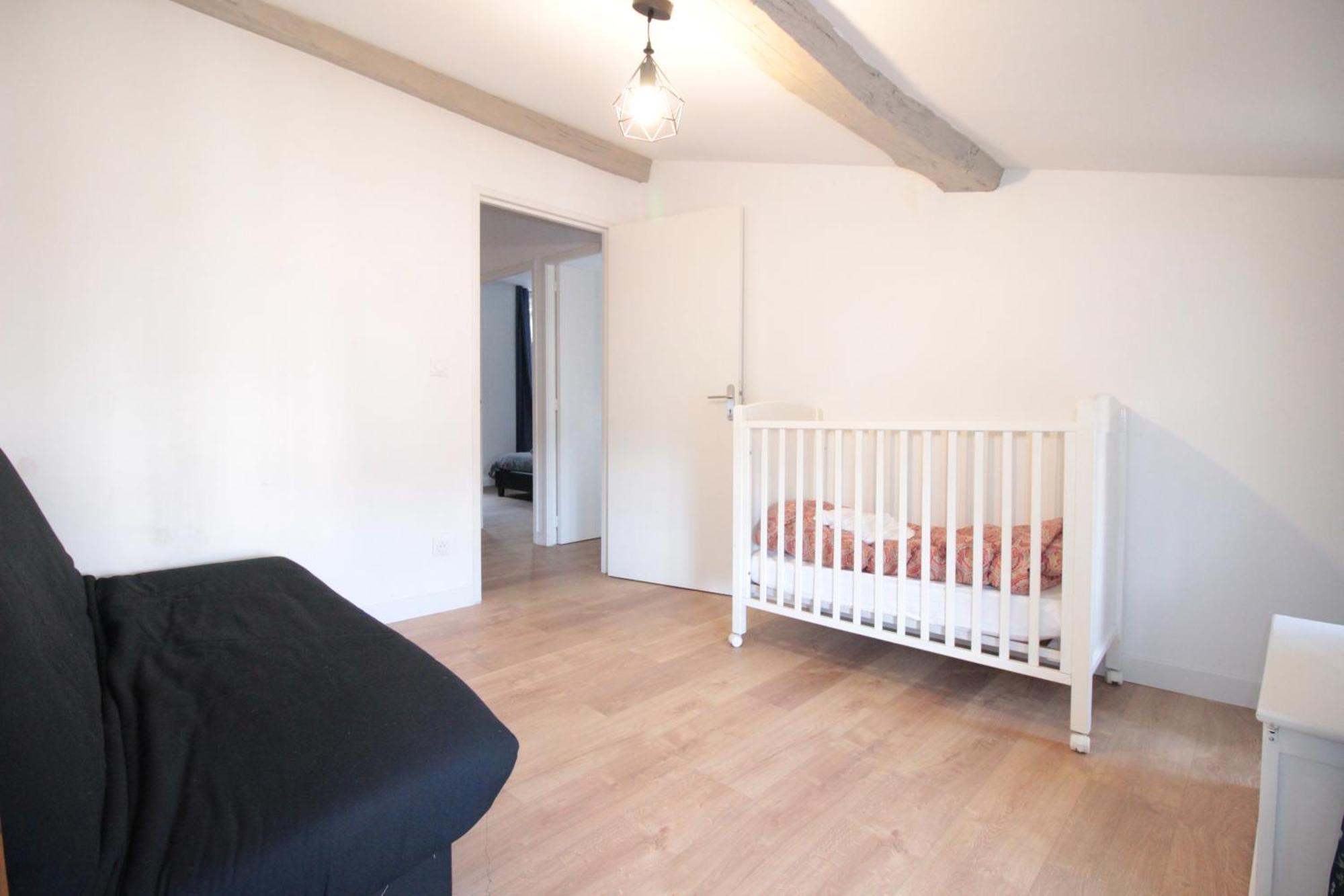 Logement Neuf "Meuse" - Hyper Centre - Parking Proche - Proche Gare - 4 Chambres - Terrasse Couverte - Wifi ! Gere Par Prestazen'Services Verdun-sur-Meuse Exteriér fotografie